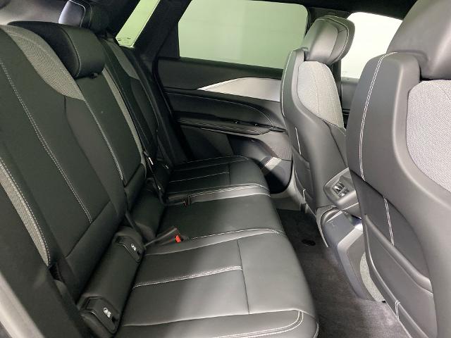 2024 Cadillac LYRIQ Vehicle Photo in ALLIANCE, OH 44601-4622