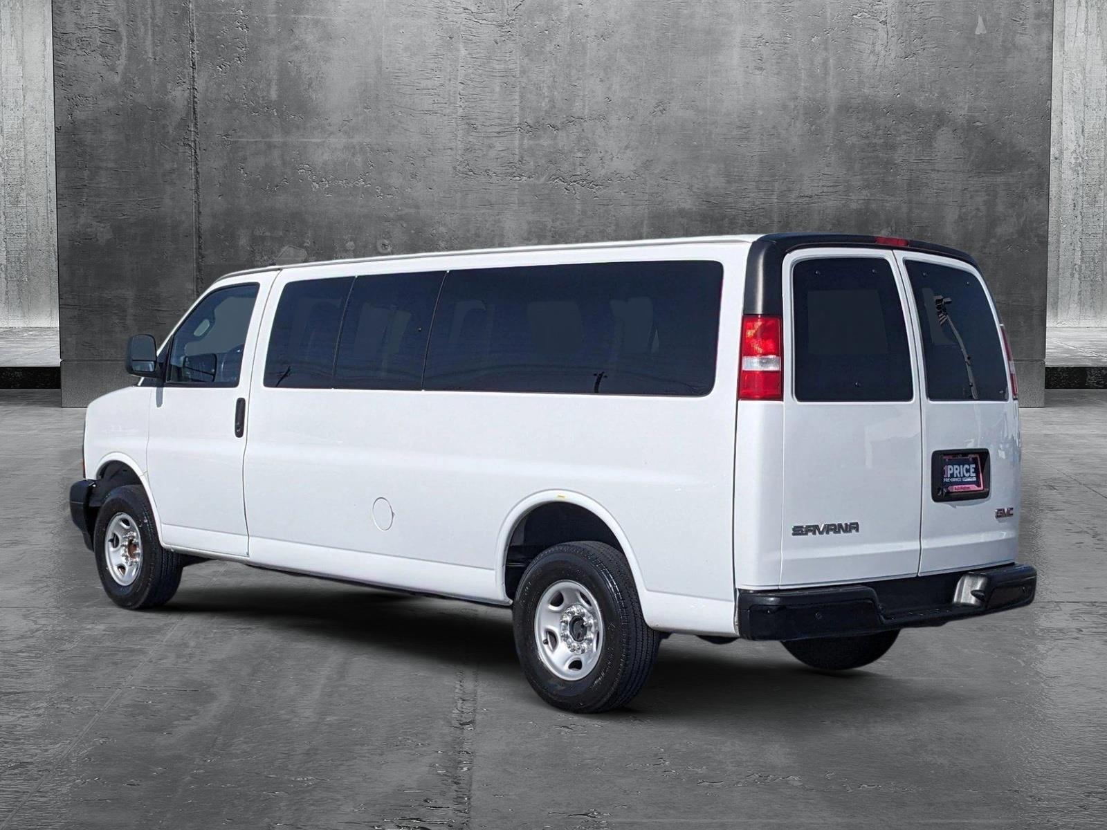 2023 GMC Savana Passenger 3500 Vehicle Photo in HOUSTON, TX 77034-5009
