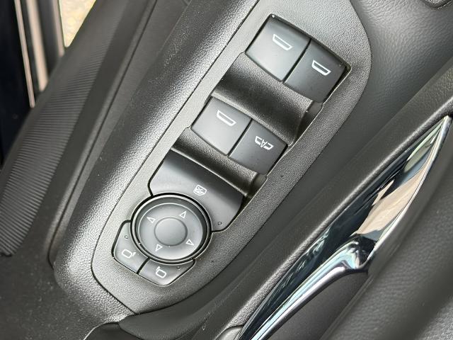 2024 Chevrolet Equinox Vehicle Photo in MIDDLETON, WI 53562-1492