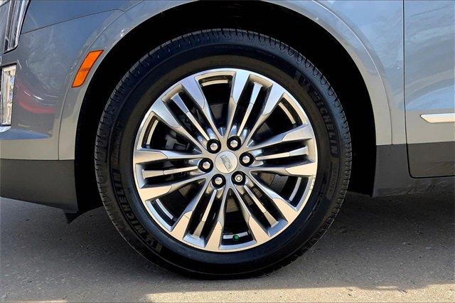 2022 Cadillac XT5 Vehicle Photo in KANSAS CITY, MO 64114-4545