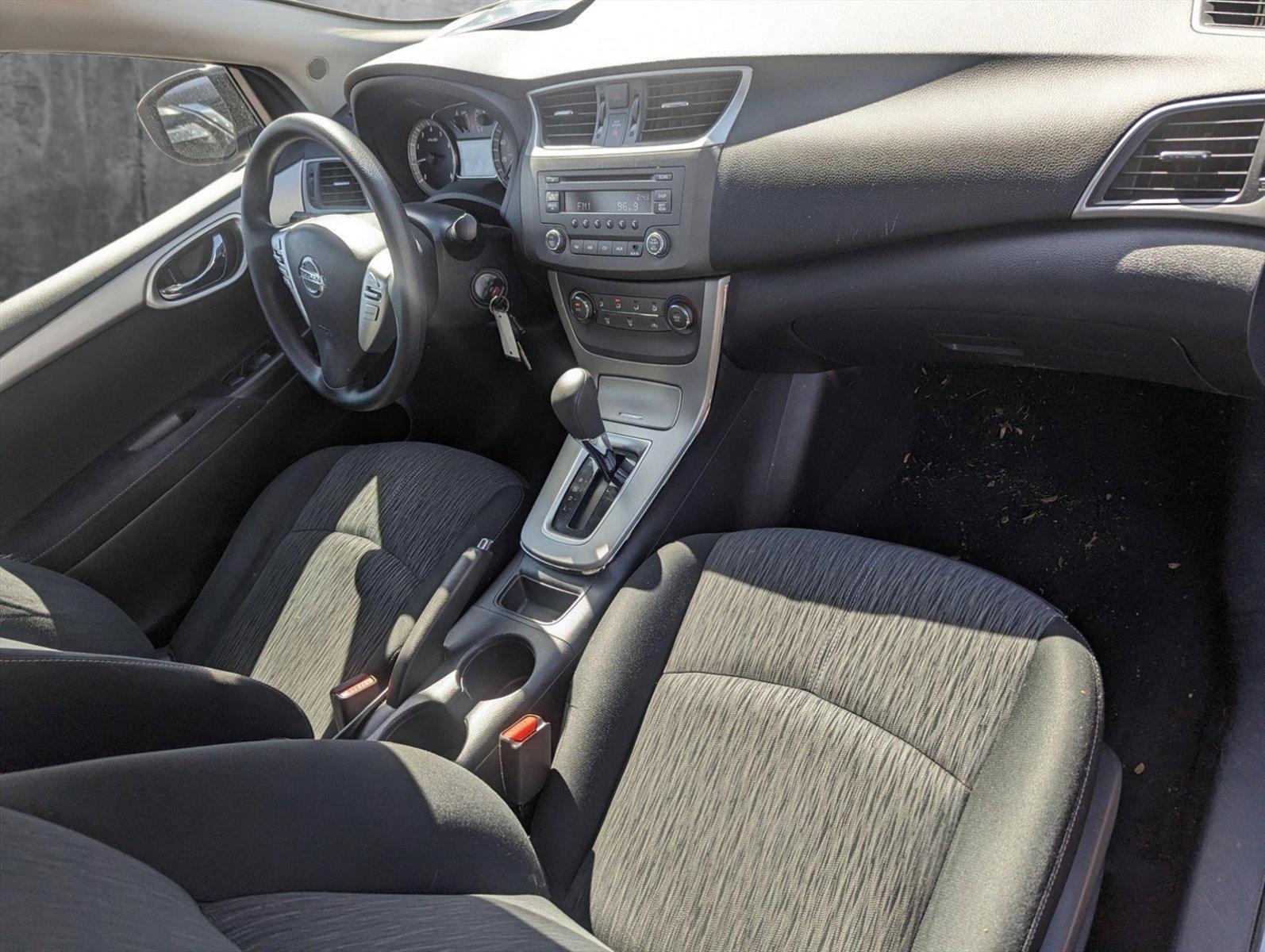 2014 Nissan Sentra Vehicle Photo in Spokane Valley, WA 99212
