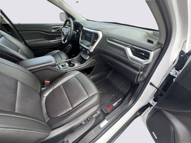 2023 GMC Acadia Vehicle Photo in LEOMINSTER, MA 01453-2952