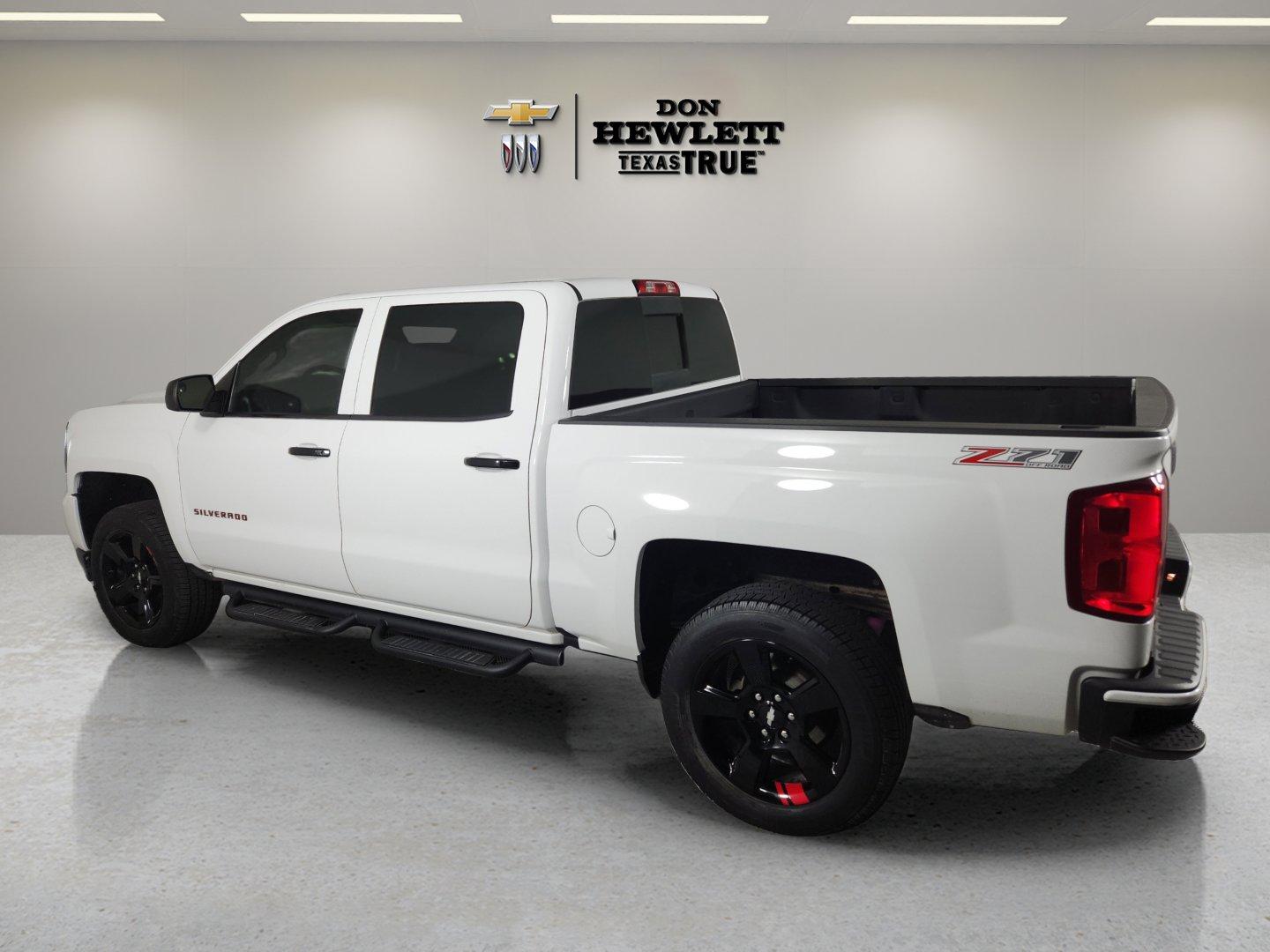 2017 Chevrolet Silverado 1500 Vehicle Photo in GEORGETOWN, TX 78626-7508