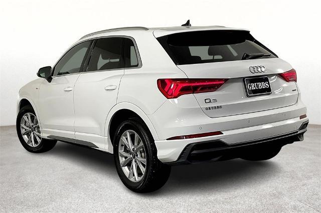 2024 Audi Q3 Vehicle Photo in Tulsa, OK 74129