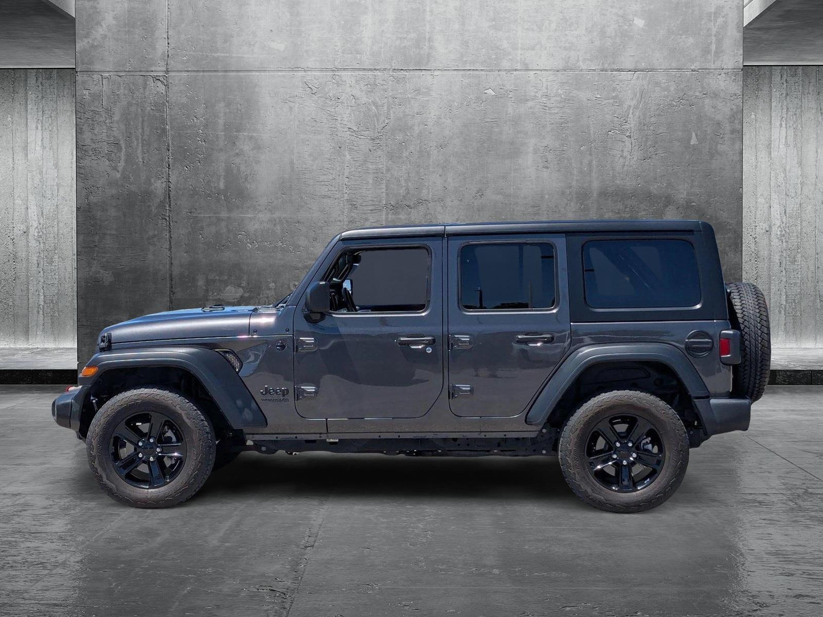 2022 Jeep Wrangler Vehicle Photo in Valencia, CA 91355