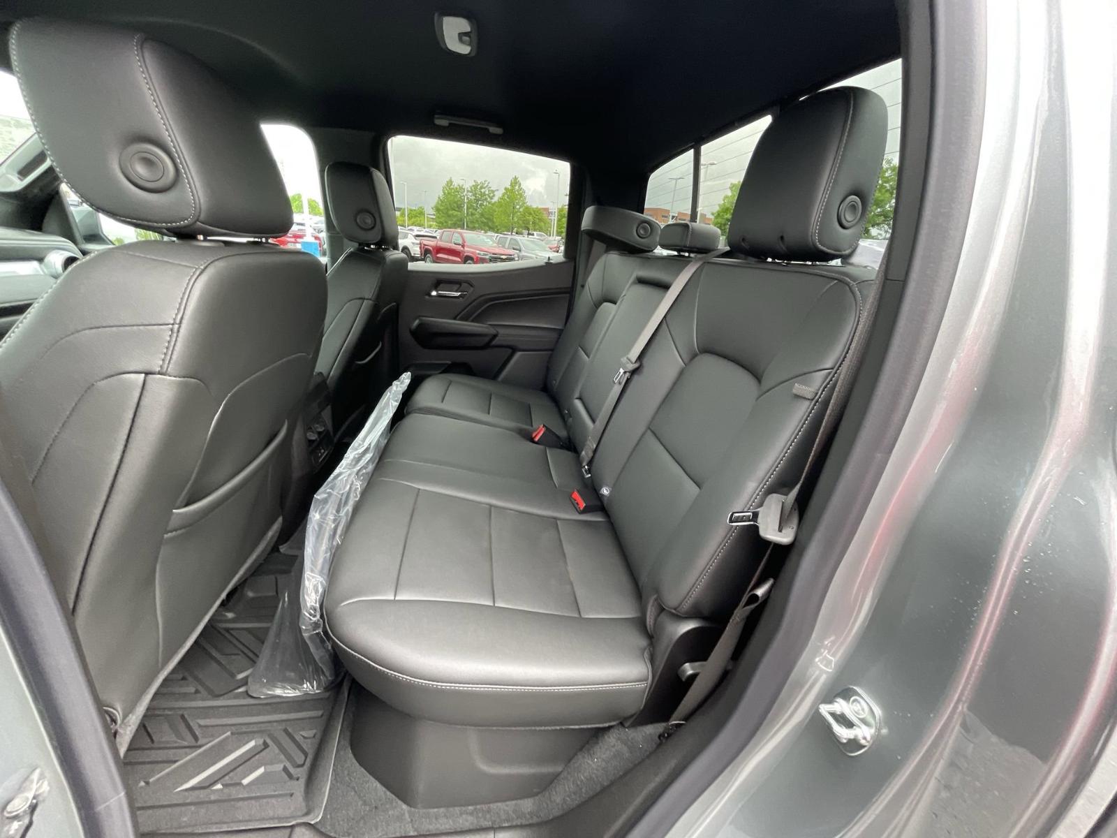 2025 Chevrolet Colorado Vehicle Photo in BENTONVILLE, AR 72712-4322