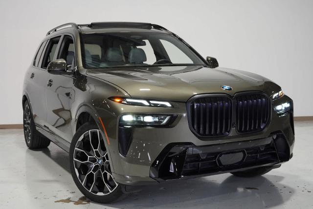 2025 BMW X7 xDrive40i Vehicle Photo in GRAPEVINE, TX 76051