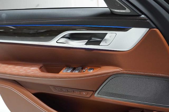 2022 BMW 750i xDrive Vehicle Photo in GRAPEVINE, TX 76051