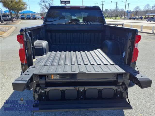2022 Chevrolet Silverado 1500 Vehicle Photo in DENTON, TX 76210-9321