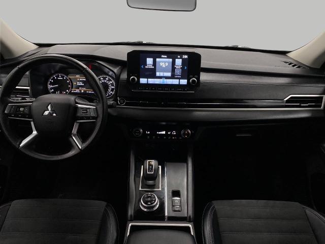 2023 Mitsubishi Outlander Vehicle Photo in Appleton, WI 54913