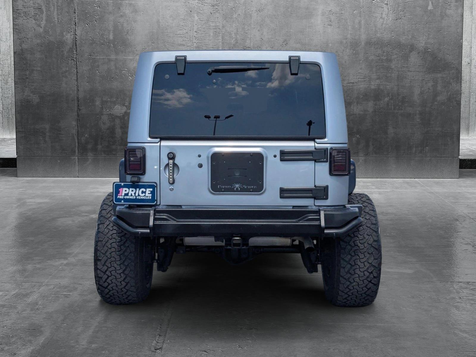 2017 Jeep Wrangler Unlimited Vehicle Photo in CLEARWATER, FL 33764-7163