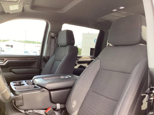 2024 Chevrolet Silverado 2500 HD Vehicle Photo in GARDNER, MA 01440-3110