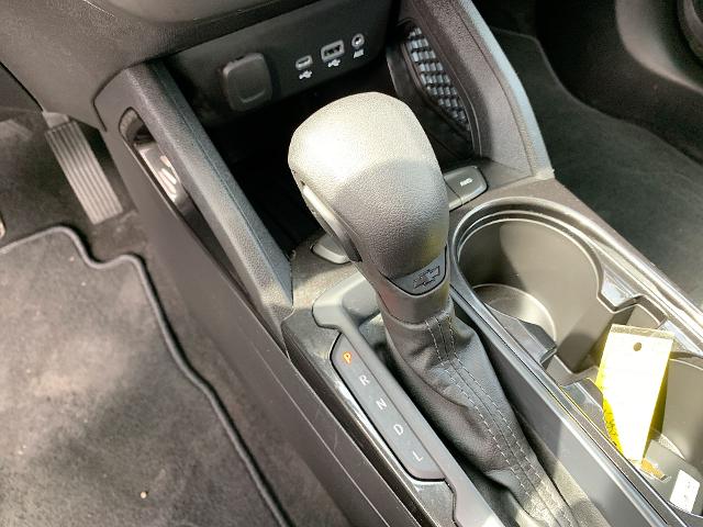 2022 Chevrolet Trailblazer Vehicle Photo in MOON TOWNSHIP, PA 15108-2571