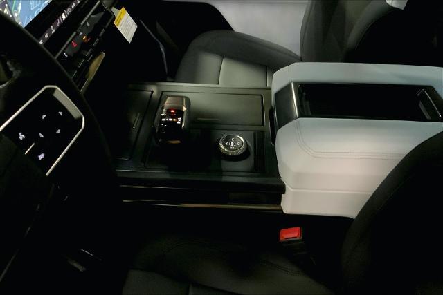 2025 GMC HUMMER EV Pickup Vehicle Photo in KANSAS CITY, MO 64114-4545