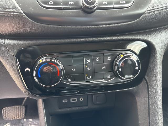 2023 Buick Encore GX Vehicle Photo in MANITOWOC, WI 54220-5838