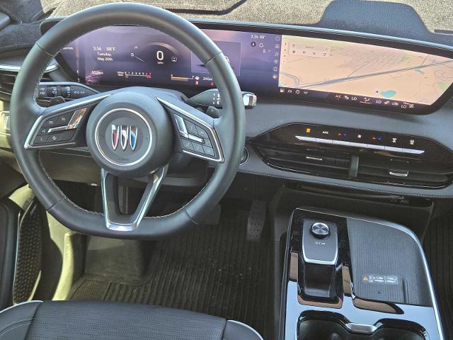 2025 Buick Enclave Vehicle Photo in DENTON, TX 76210-9321