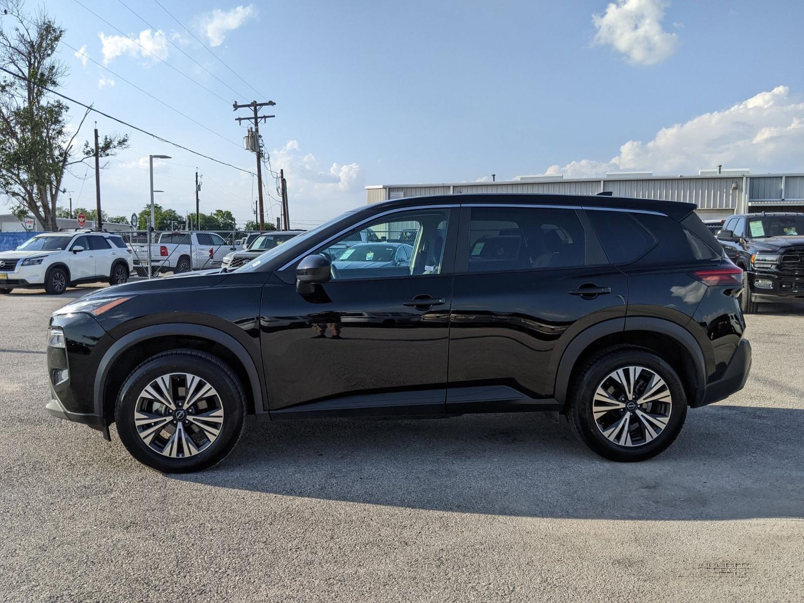 2023 Nissan Rogue Vehicle Photo in Seguin, TX 78155