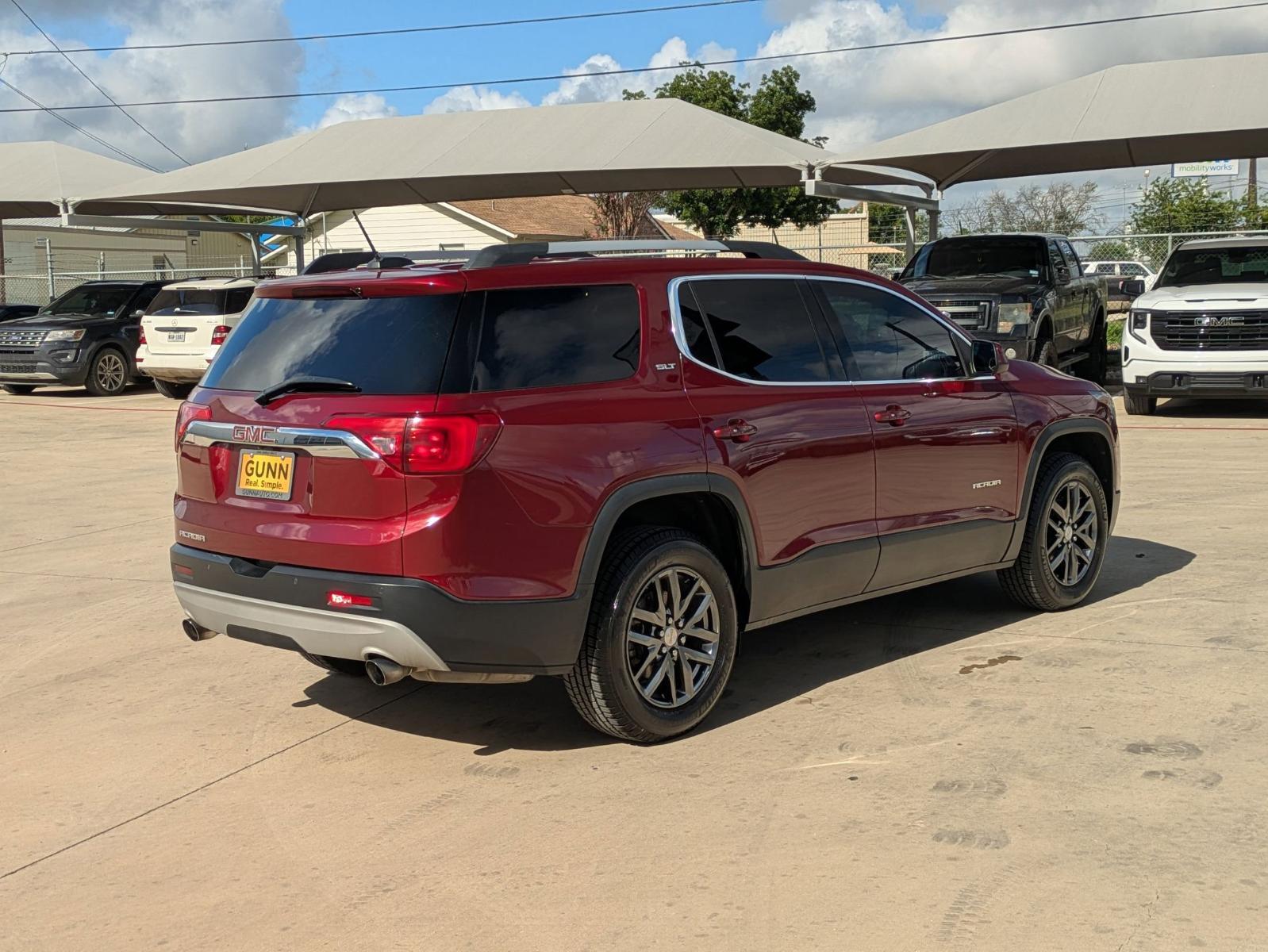 2017 GMC Acadia Vehicle Photo in SELMA, TX 78154-1460