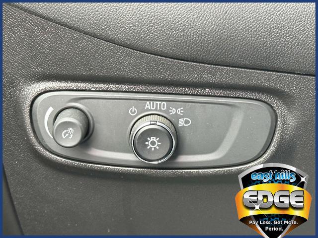 2022 Chevrolet Equinox Vehicle Photo in Roslyn, NY 11576