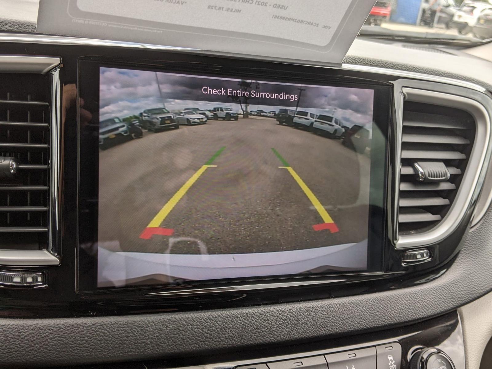 2021 Chrysler Pacifica Vehicle Photo in Seguin, TX 78155