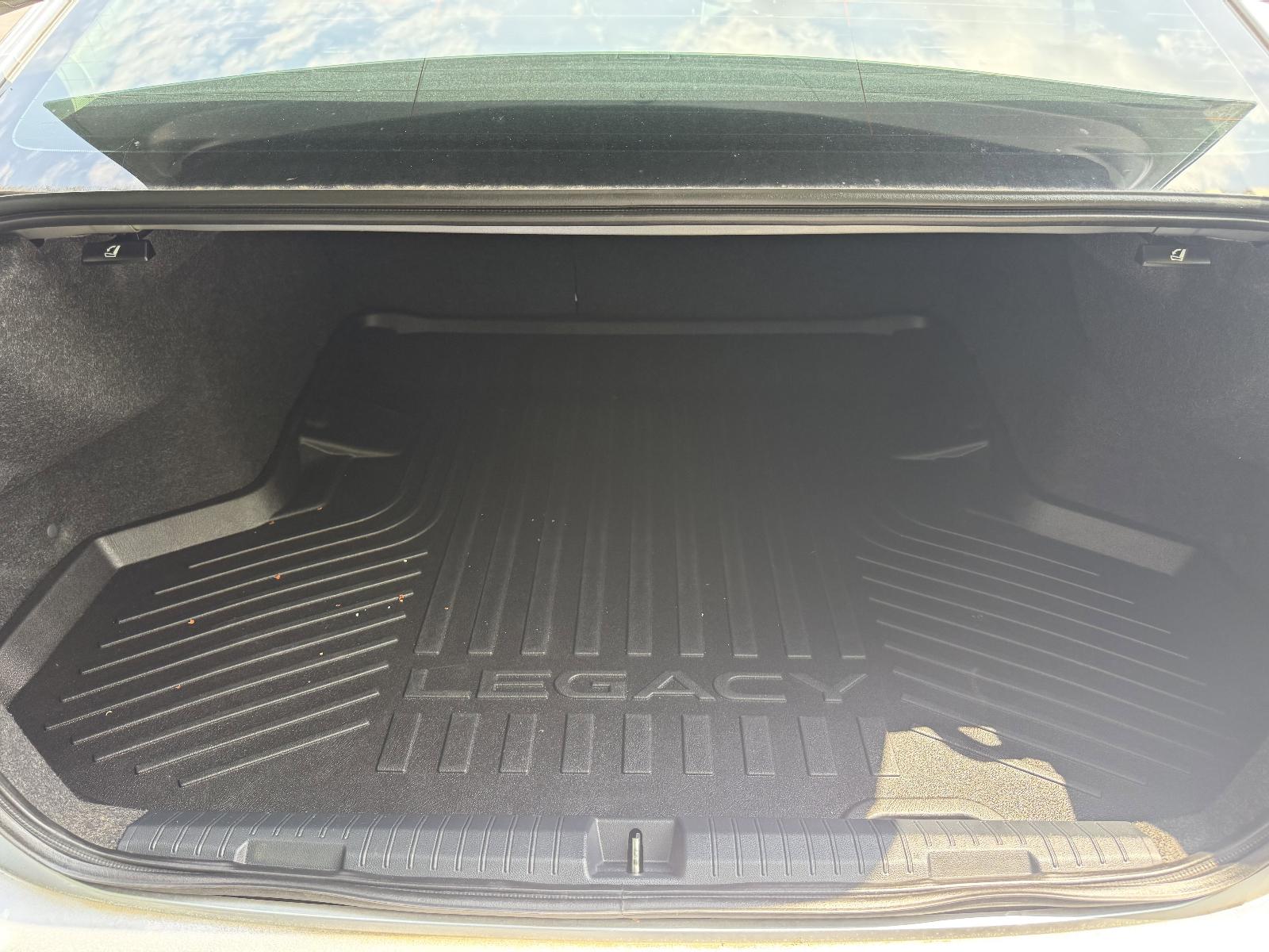 2022 Subaru Legacy Vehicle Photo in Harrisburg, PA 17111