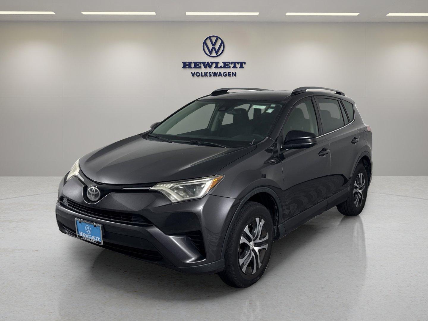 2017 Toyota RAV4 Vehicle Photo in Georgetown, TX 78626