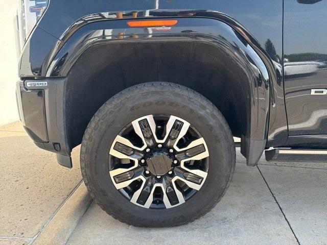 2024 GMC Sierra 3500HD Vehicle Photo in ENGLEWOOD, CO 80113-6708