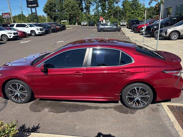 2018 Toyota Camry Vehicle Photo in TREVOSE, PA 19053-4984