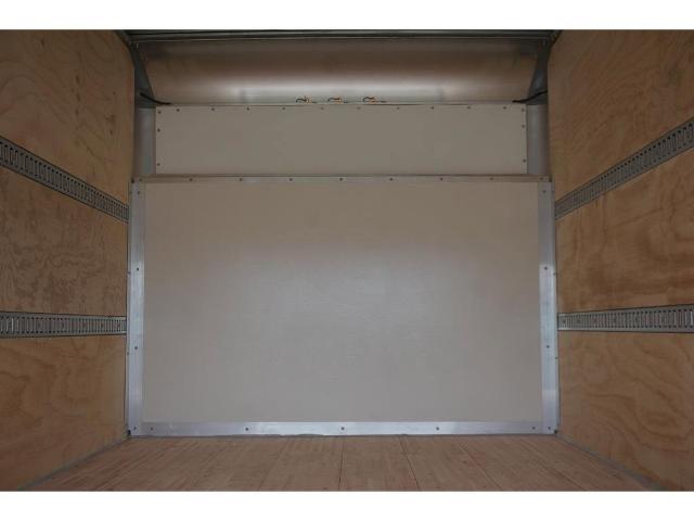 2023 Chevrolet Express Cutaway 4500 Vehicle Photo in ALCOA, TN 37701-3235