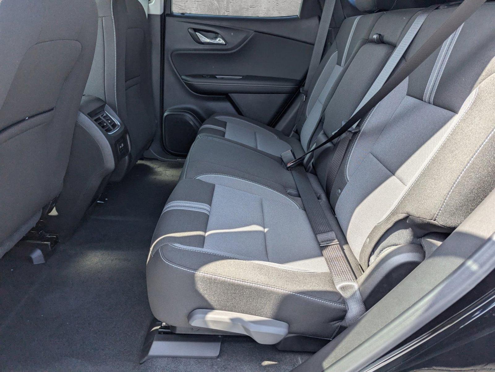 2025 Chevrolet Blazer Vehicle Photo in PEMBROKE PINES, FL 33024-6534