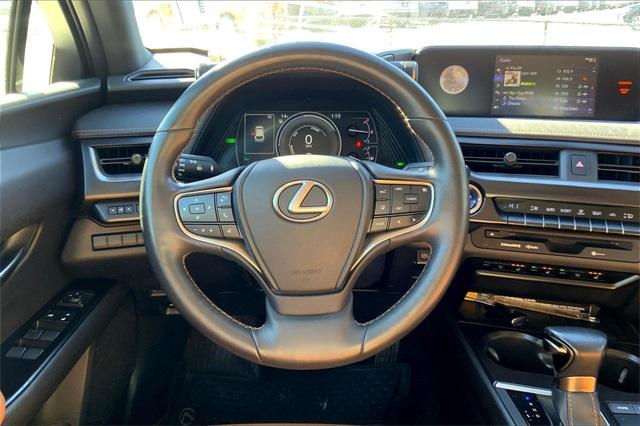 2020 Lexus UX Vehicle Photo in KANSAS CITY, MO 64114-4545