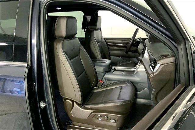 2024 GMC Yukon XL Vehicle Photo in KANSAS CITY, MO 64114-4502