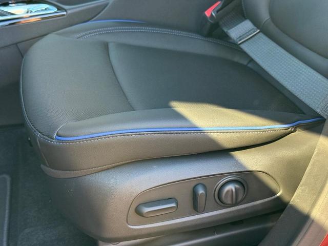 2025 Buick Encore GX Vehicle Photo in COLUMBIA, MO 65203-3903
