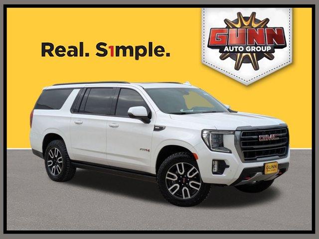 2023 GMC Yukon XL Vehicle Photo in SELMA, TX 78154-1460