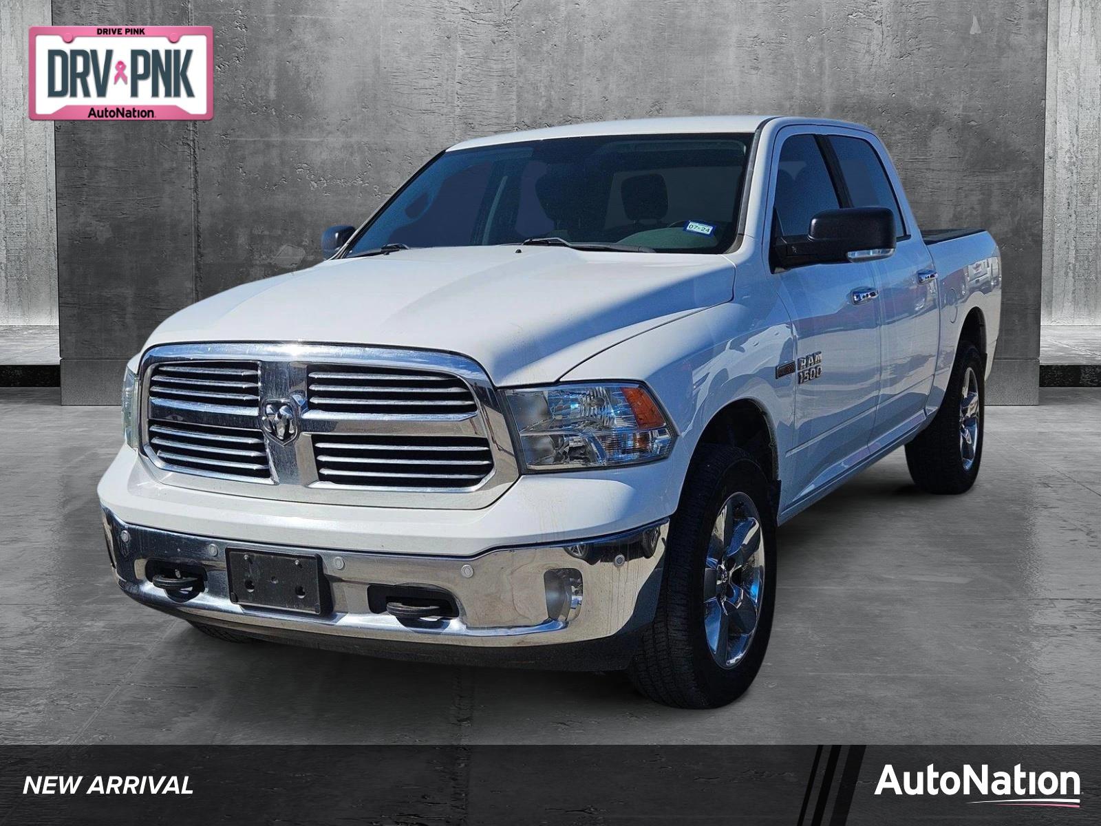 2017 Ram 1500 Vehicle Photo in NORTH RICHLAND HILLS, TX 76180-7199