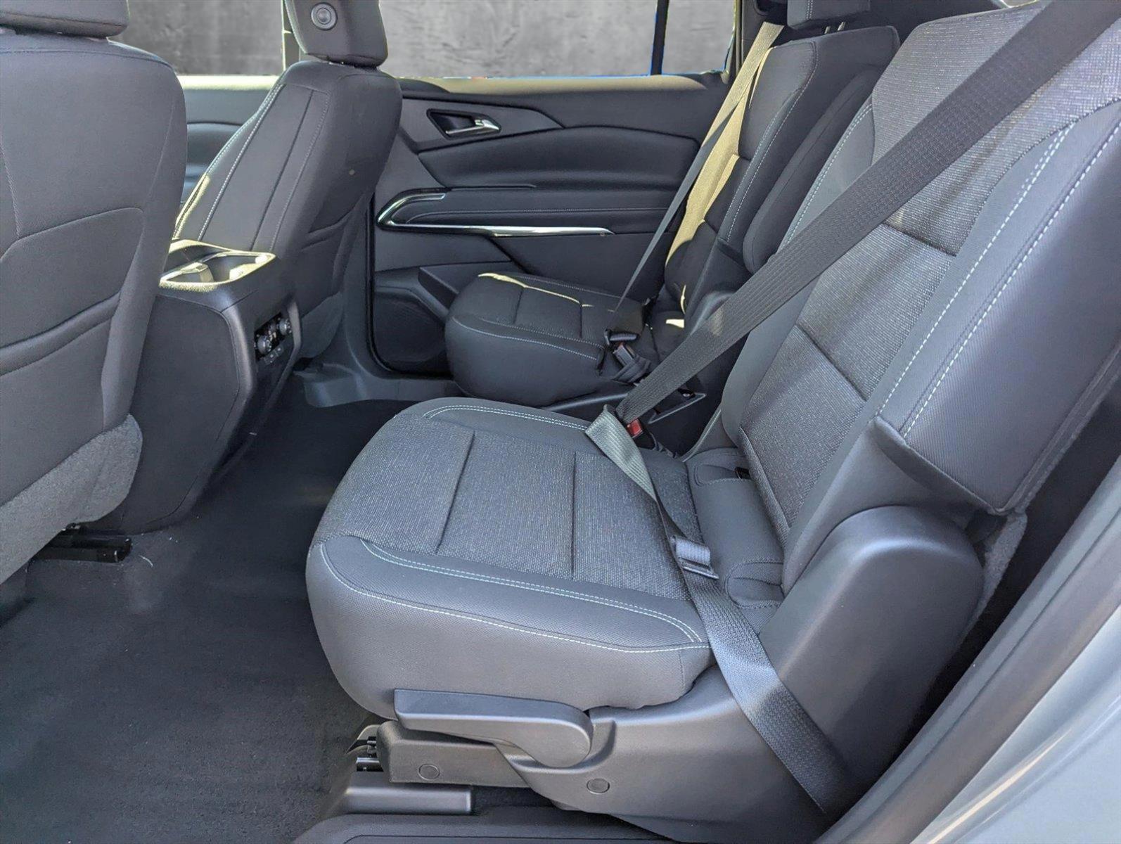 2025 Chevrolet Traverse Vehicle Photo in GREENACRES, FL 33463-3207