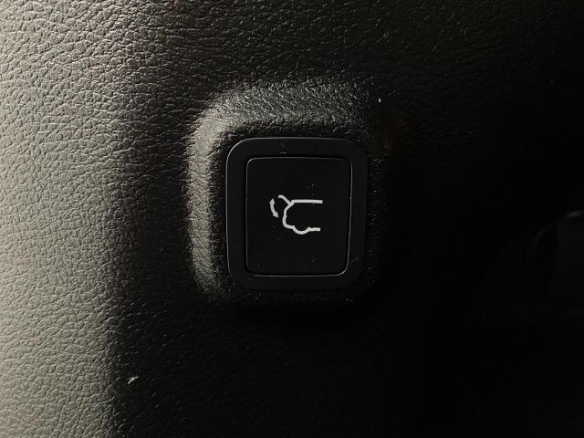 2023 Jeep Cherokee Vehicle Photo in Appleton, WI 54913