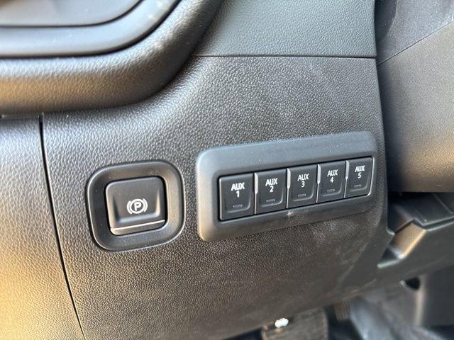 2024 GMC Sierra 3500 HD Vehicle Photo in MEDINA, OH 44256-9631