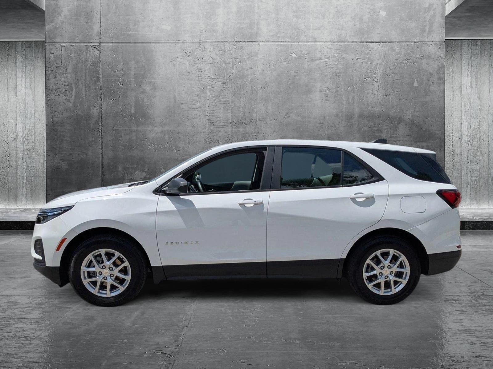 2024 Chevrolet Equinox Vehicle Photo in Miami, FL 33169