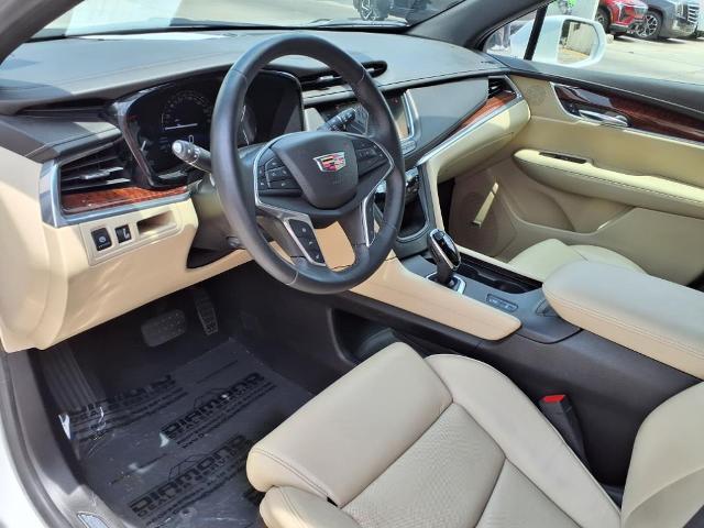 2017 Cadillac XT5 Vehicle Photo in TAMPA, FL 33612-3404