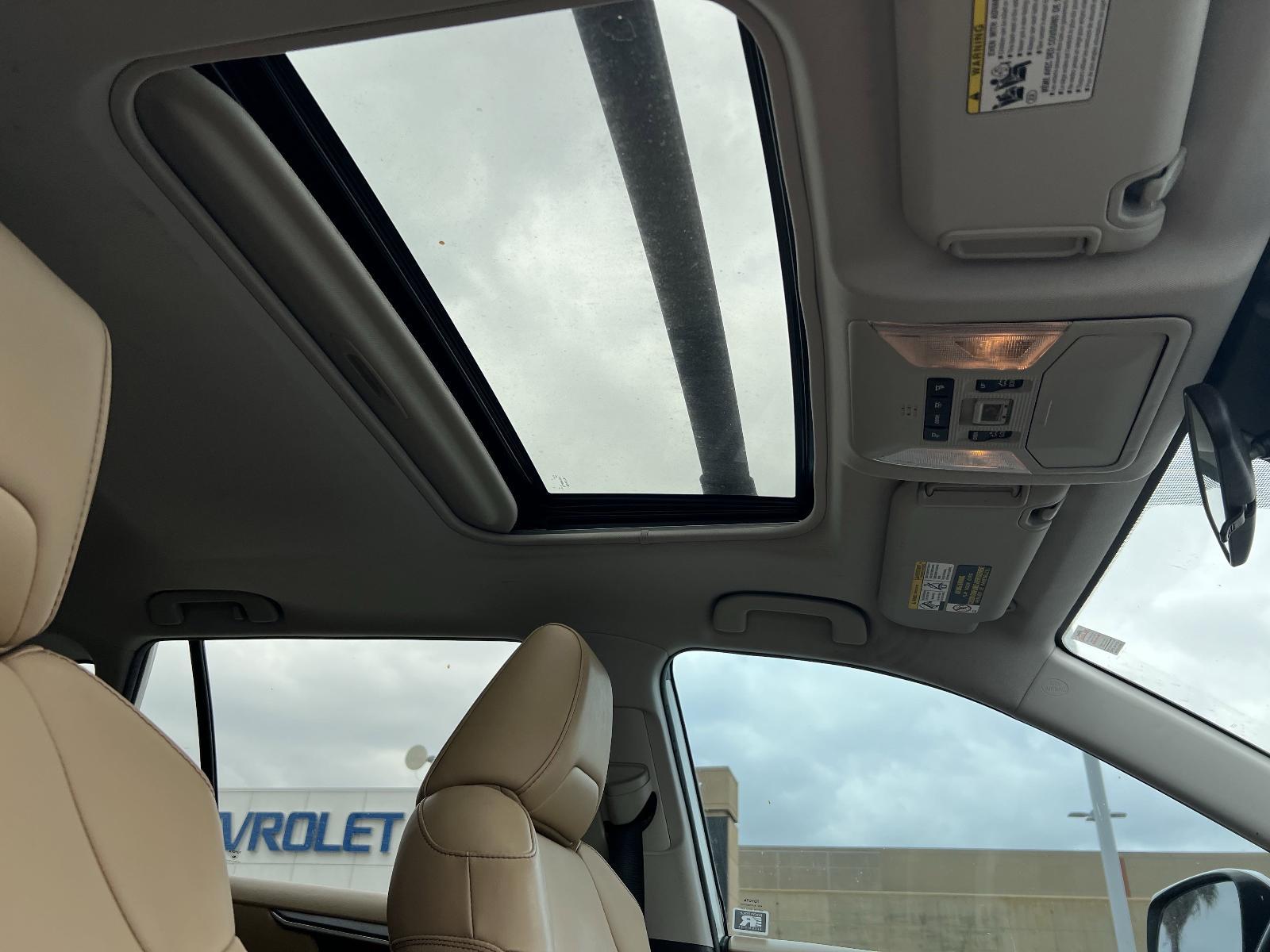 2021 Toyota RAV4 Vehicle Photo in LOS ANGELES, CA 90007-3794