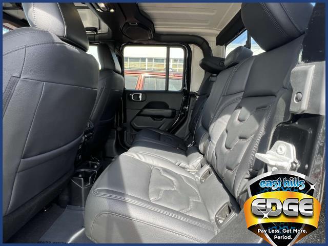 2021 Jeep Gladiator Vehicle Photo in Roslyn, NY 11576