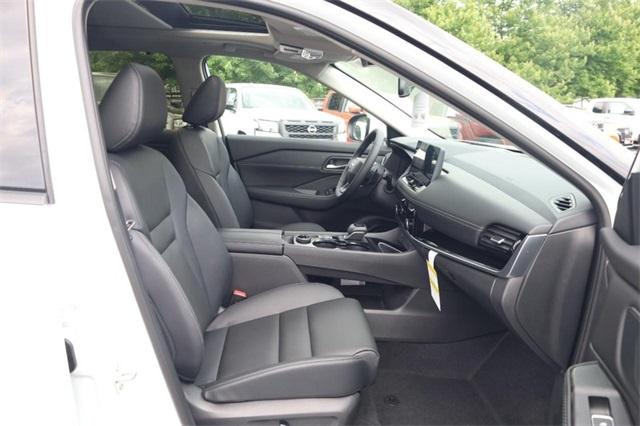 2025 Nissan Rogue Vehicle Photo in Hazelwood, MO 63042