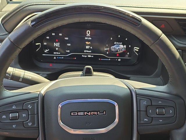 2023 GMC Yukon Vehicle Photo in Pleasant Hills, PA 15236