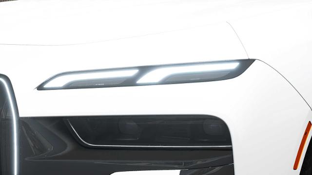 2025 BMW 740i Vehicle Photo in GRAPEVINE, TX 76051