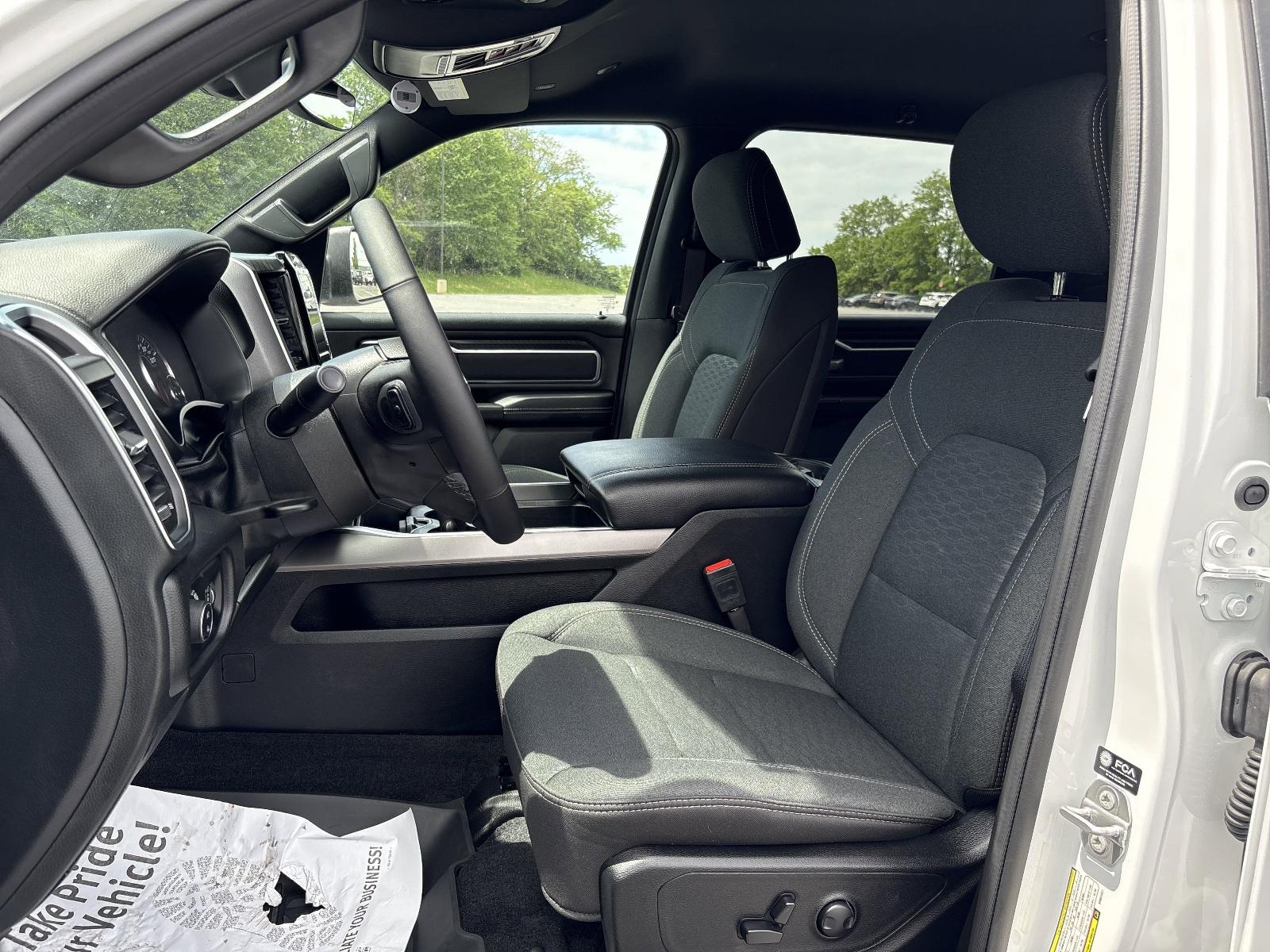 2025 Ram 1500 Vehicle Photo in Mechanicsburg, PA 17050-1707