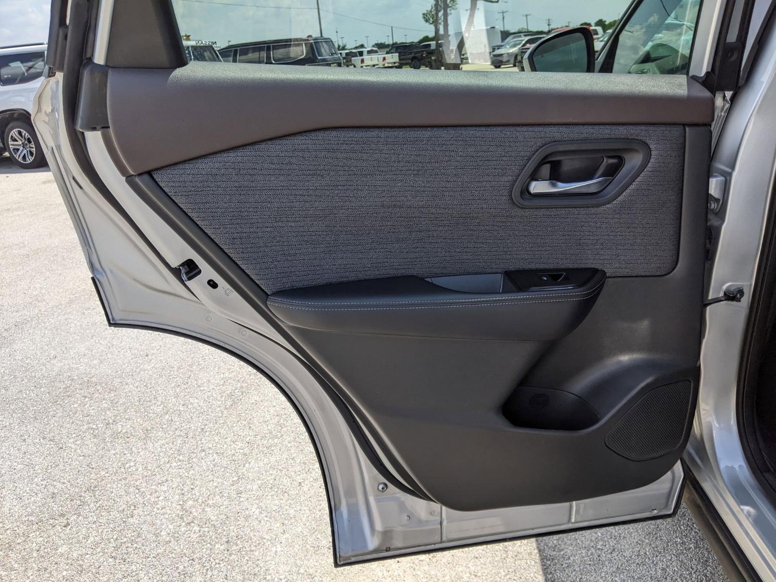 2023 Nissan Rogue Vehicle Photo in Seguin, TX 78155