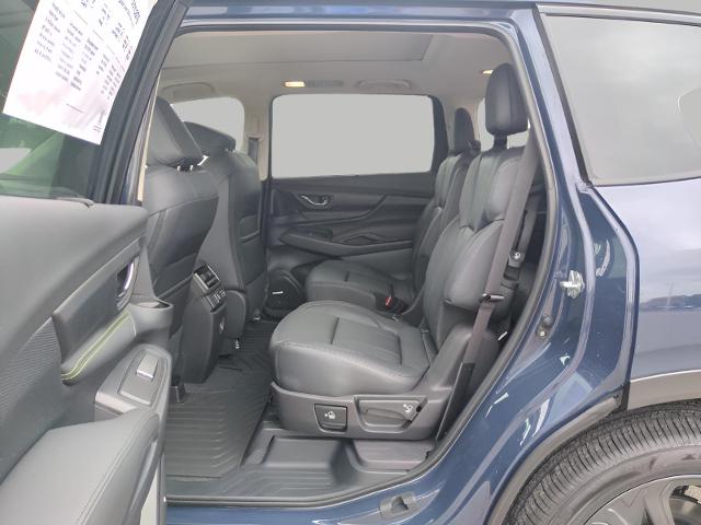 2025 Subaru Ascent Vehicle Photo in Green Bay, WI 54304