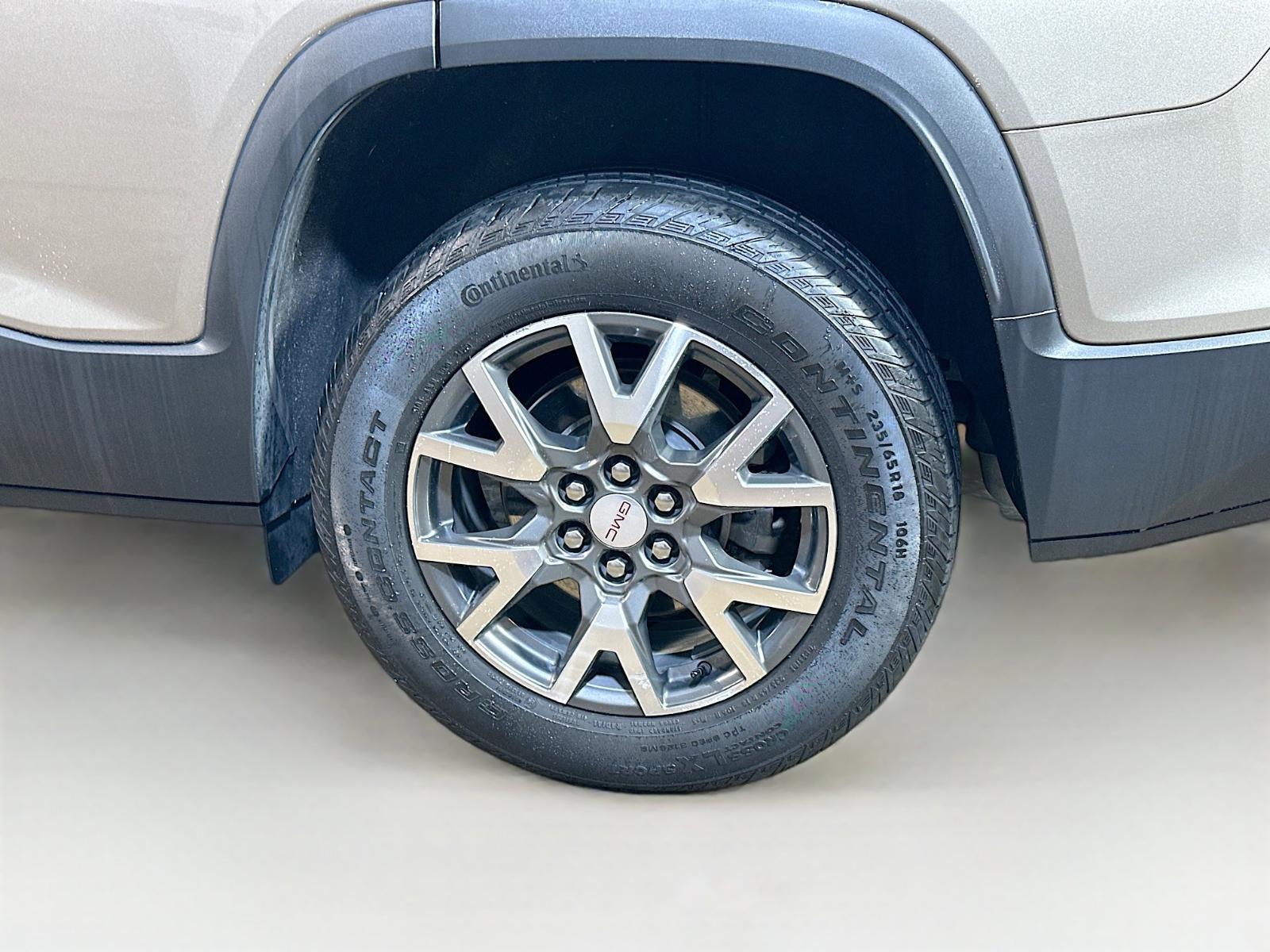 2023 GMC Acadia Vehicle Photo in Langhorne, PA 19047