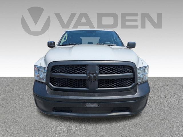 2022 Ram 1500 Classic Vehicle Photo in BRUNSWICK, GA 31525-1881